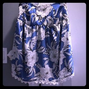 Sexy, fun Lovers and friends top (new)